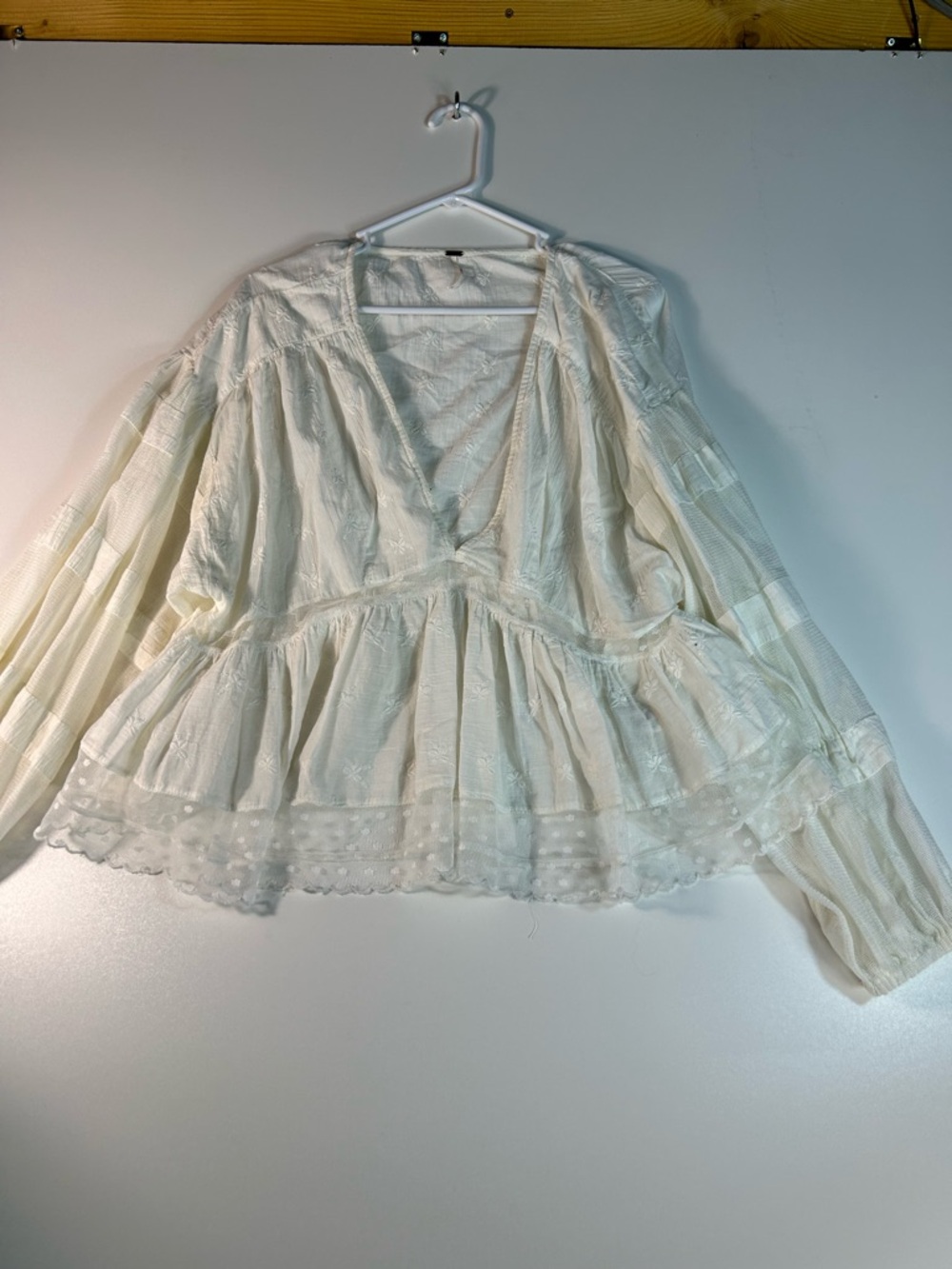 Free People Cream Lace Peplum V-Neck Blouse